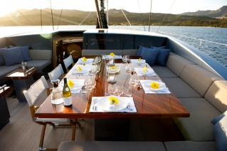 Sailing yacht Sarissa -  Al fresco Dining on Deck